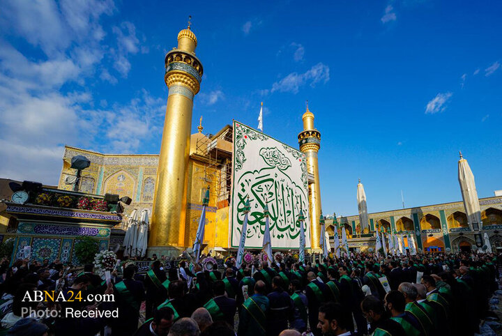 ادای احترام خادمان حرم علوی به مناسبت میلاد مولود کعبه