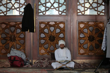 Galeri Foto: Suasana i‘tikaf di Haram Sayidah Fatimah Maksumah sa di Kota Qom