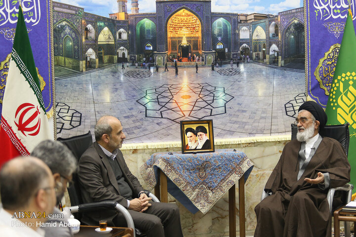 Photos: Head of the Islamic Republic of Iran Broadcasting visits Qom