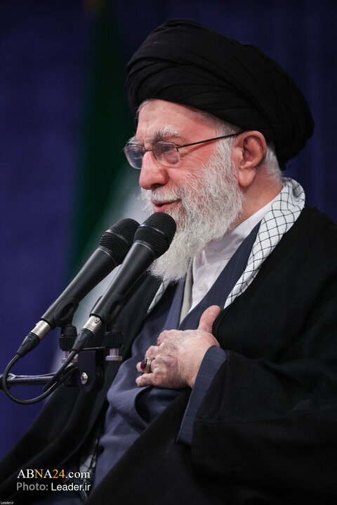 Photos: Imam Khamenei meets with families of martyrs on birth anniversary of Imam Ali (a.s.)