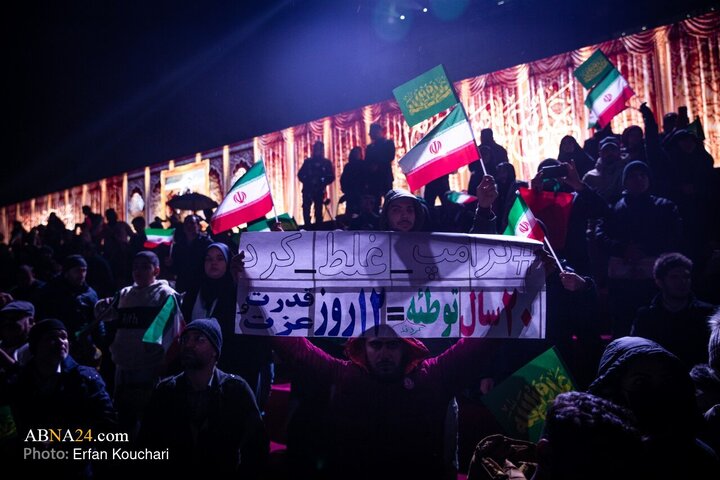 Photos: Unveiling of “Conqueror of Khaybar” Monument at Imam Khomeini Square in Tehran