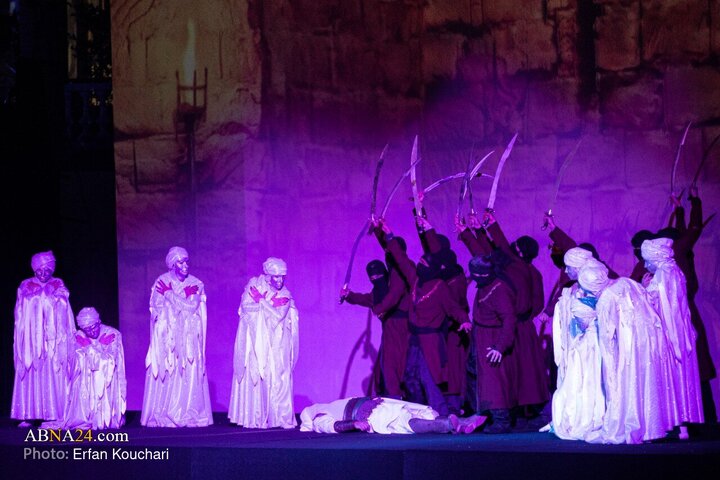 Photos: Unveiling of “Conqueror of Khaybar” Monument at Imam Khomeini Square in Tehran