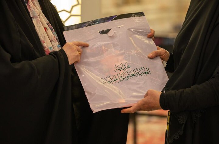 تقرير مصور/ محفل ولائي خاص بالزائرات بمناسبة ذكرى ولادة أمير المؤمنين (ع) برعاية العتبة العلوية