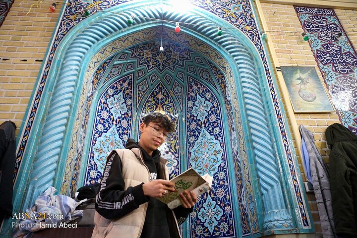 آیین معنوی اعتکاف در مسجد جامع قم