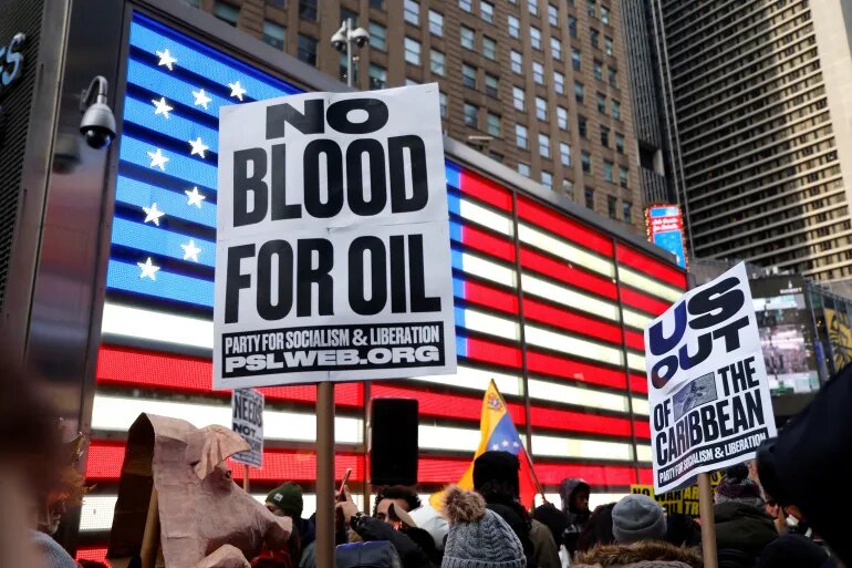 تحلیلگر الجزیره: حمله به ونزوئلا شکاف در پایگاه ترامپ را عمیق‌تر کرد