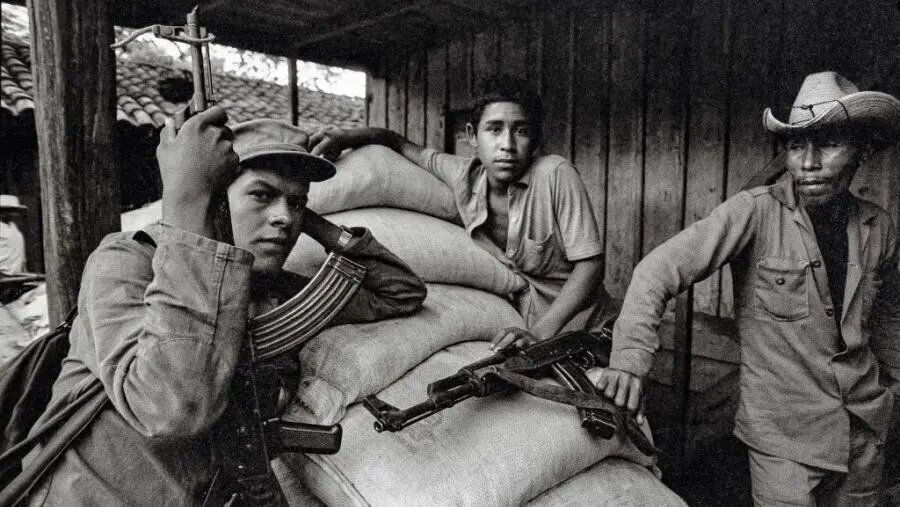 Dîroka dakolînên leşkerî yên Amerîka li Amerîkayê Latînî berî Venezuela