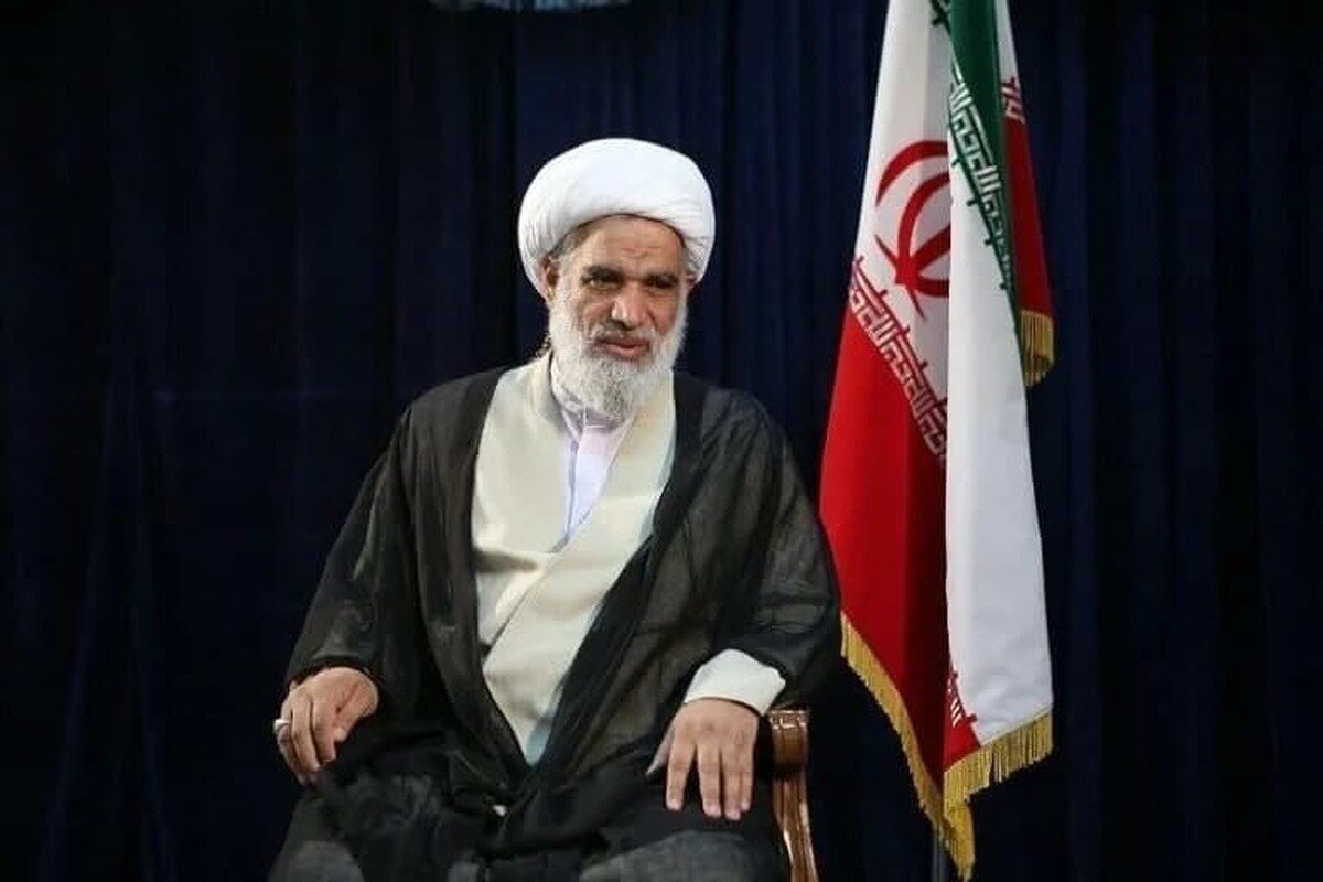 قدرت مادی غرب در مقابل اراده الهی ناچیز است