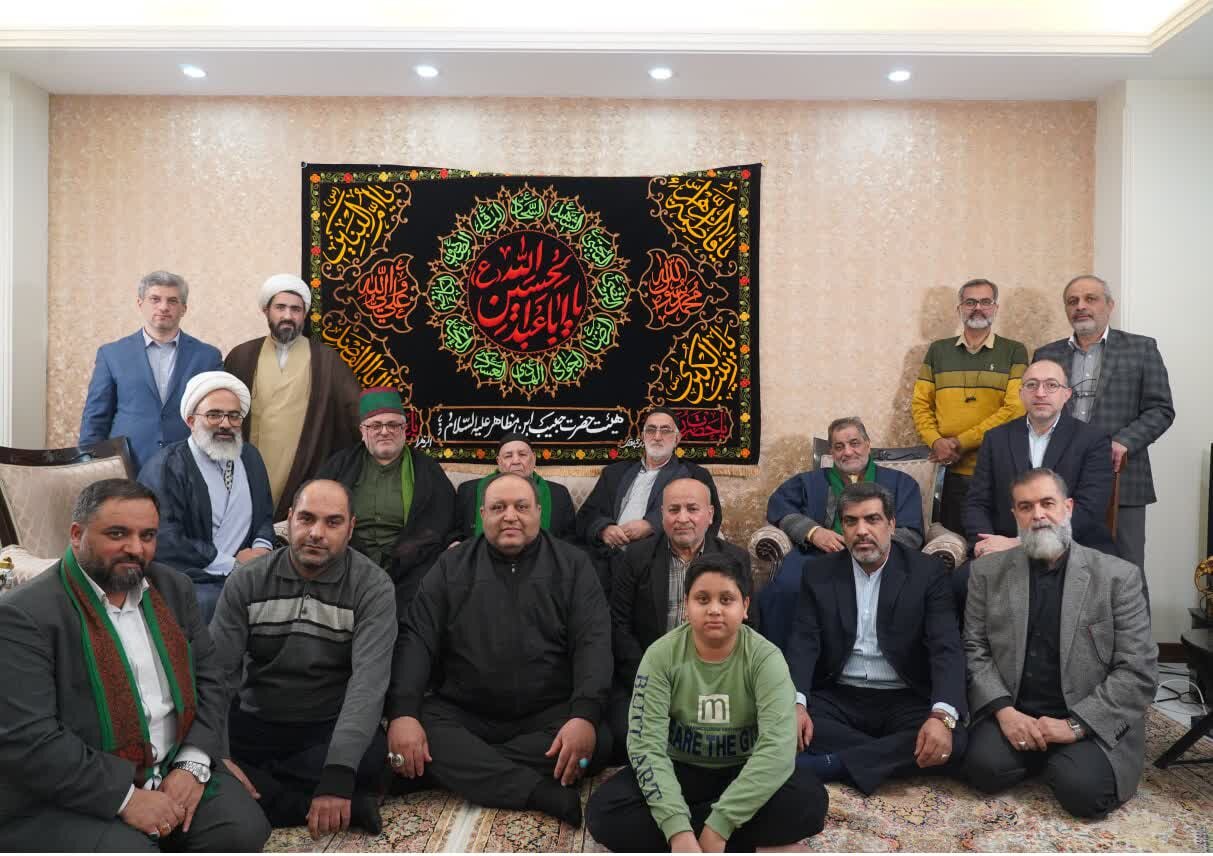 دومین جلسه هیئت حبیب ابن مظاهر در منزل ذاکر پیشکسوت اهلبیت(ع) + تصاویر