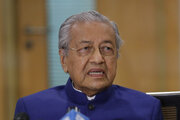 Former Malaysian PM decries Israeli blockade of aid to Gaza
