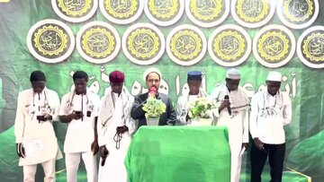 المسلمون الغانيون يحتفلون  بذكرى ميلاد الإمام علي (ع) في أكرا