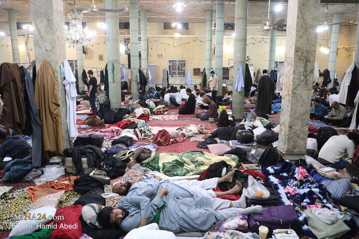 Photos: Spiritual Itikaf Ceremony for Non‑Iranian Seminary Students