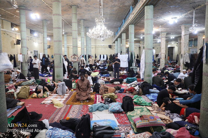 Photos: Spiritual Itikaf Ceremony for Non‑Iranian Seminary Students