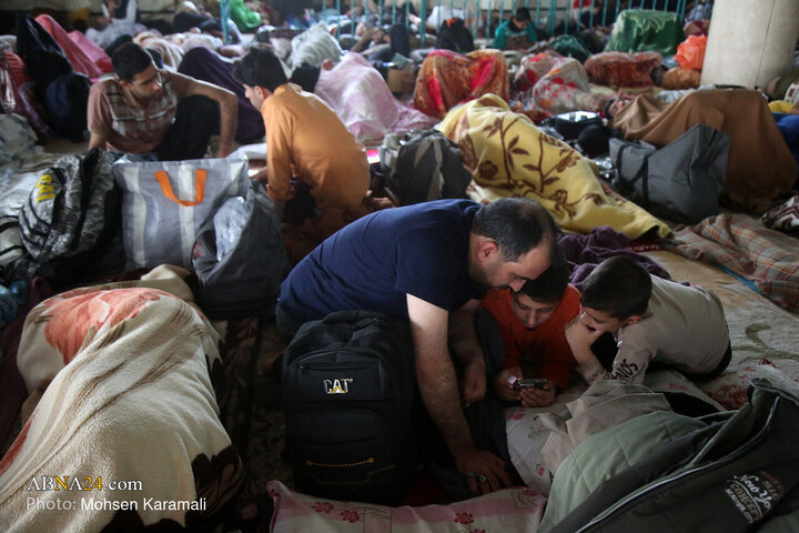 Photos: Spiritual I'tikaf Ceremony at Qom’s Azam Mosque
