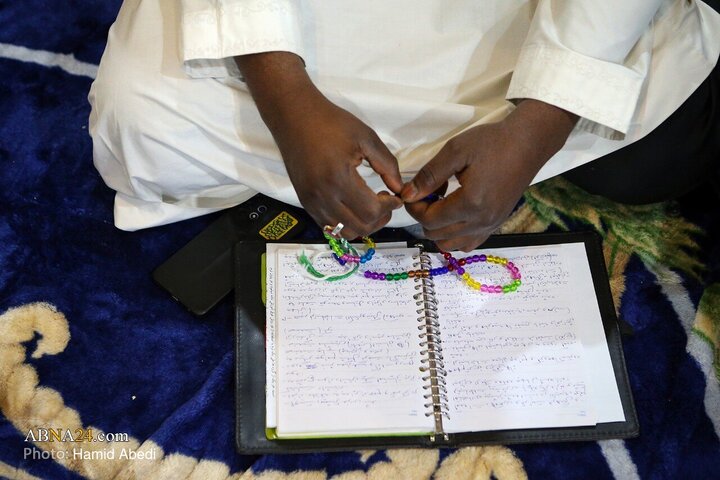 Photos: Spiritual Iʿtikaf Ceremony in Qom’s Jameh Mosque, Imam Hasan al‑Askari Mosque