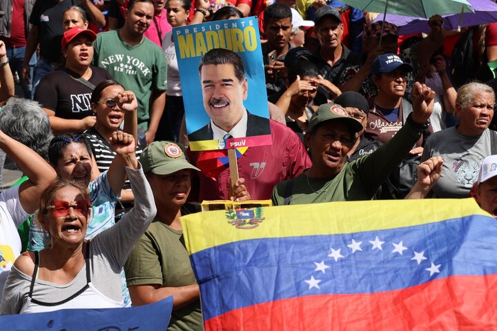 Informe fotográfico | Gran marcha en Venezuela exige la liberación del presidente Nicolás Maduro y de Cilia Flores tras su detención ilegal por Estados Unidos