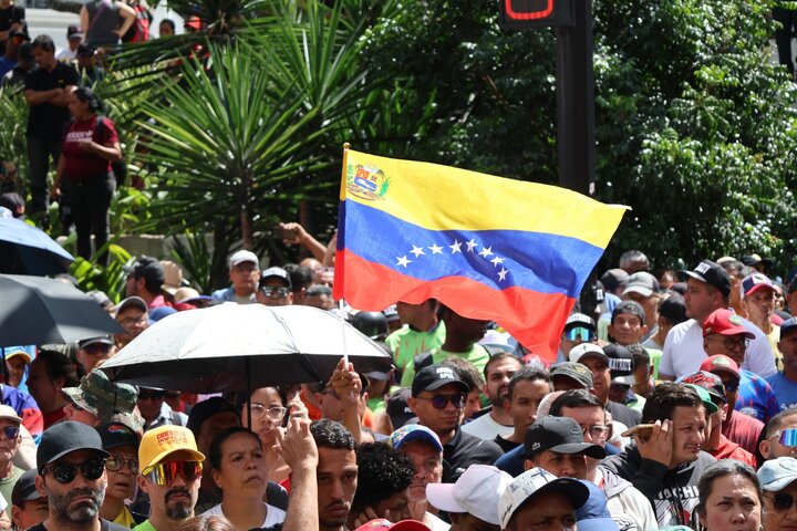 Informe fotográfico | Gran marcha en Venezuela exige la liberación del presidente Nicolás Maduro y de Cilia Flores tras su detención ilegal por Estados Unidos
