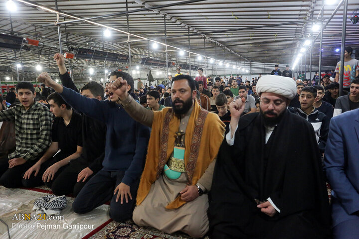 آیین معنوی اعتکاف در مسجد سید اصفهان