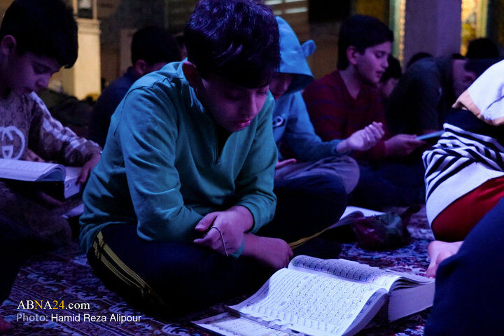 مراسم معنوی اعتکاف نونهالان رضوی در رشت