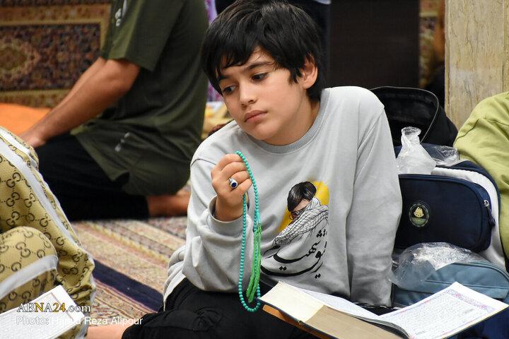 مراسم معنوی اعتکاف نونهالان رضوی در رشت