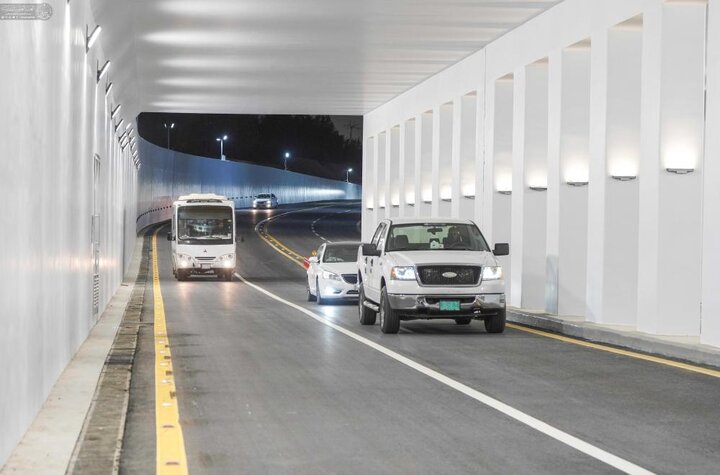 تقرير مصور/ العتبة العلوية تفتتح نفقي الرسول (ص) والشيخ الطوسي(قده) في النجف الأشرف