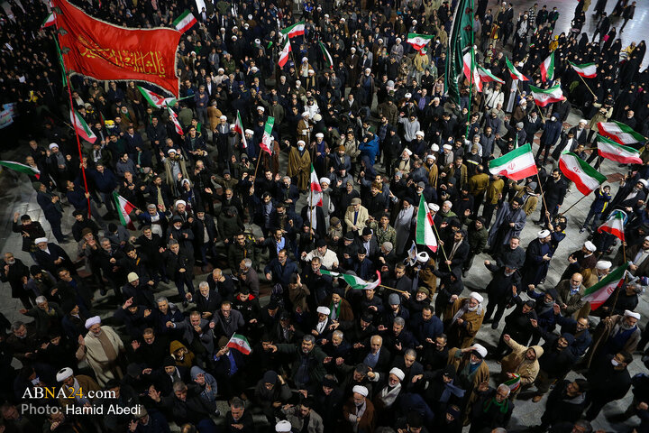 حضور حماسی مــردم قـــم، هیئات مذهبی و بازاریان در اعتراض به اغتشاشات اخیر