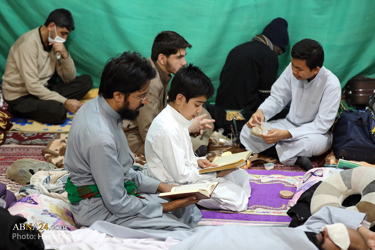 Photos: Spiritual Itikaf Ceremony for Non‑Iranian Seminary Students