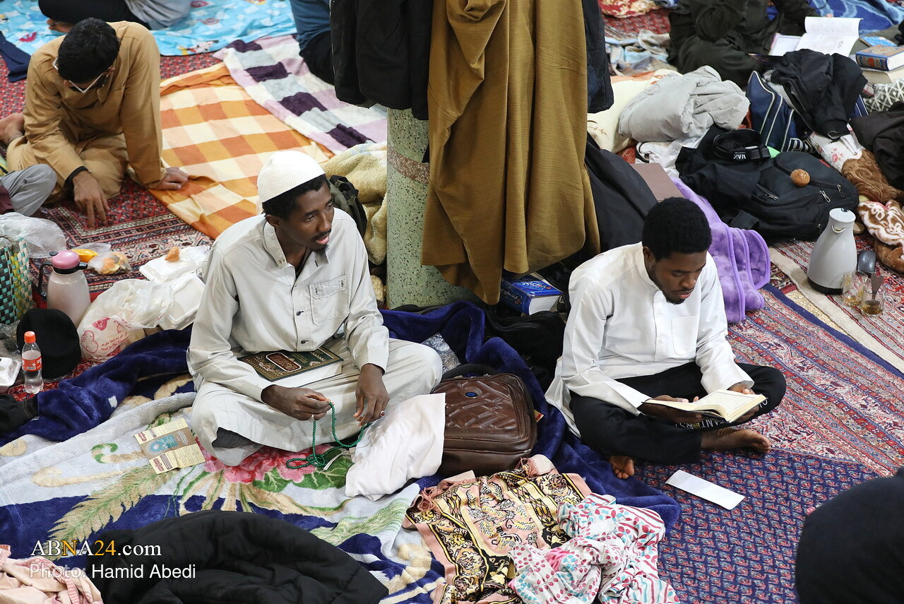 Photos: Spiritual Itikaf Ceremony for Non‑Iranian Seminary Students