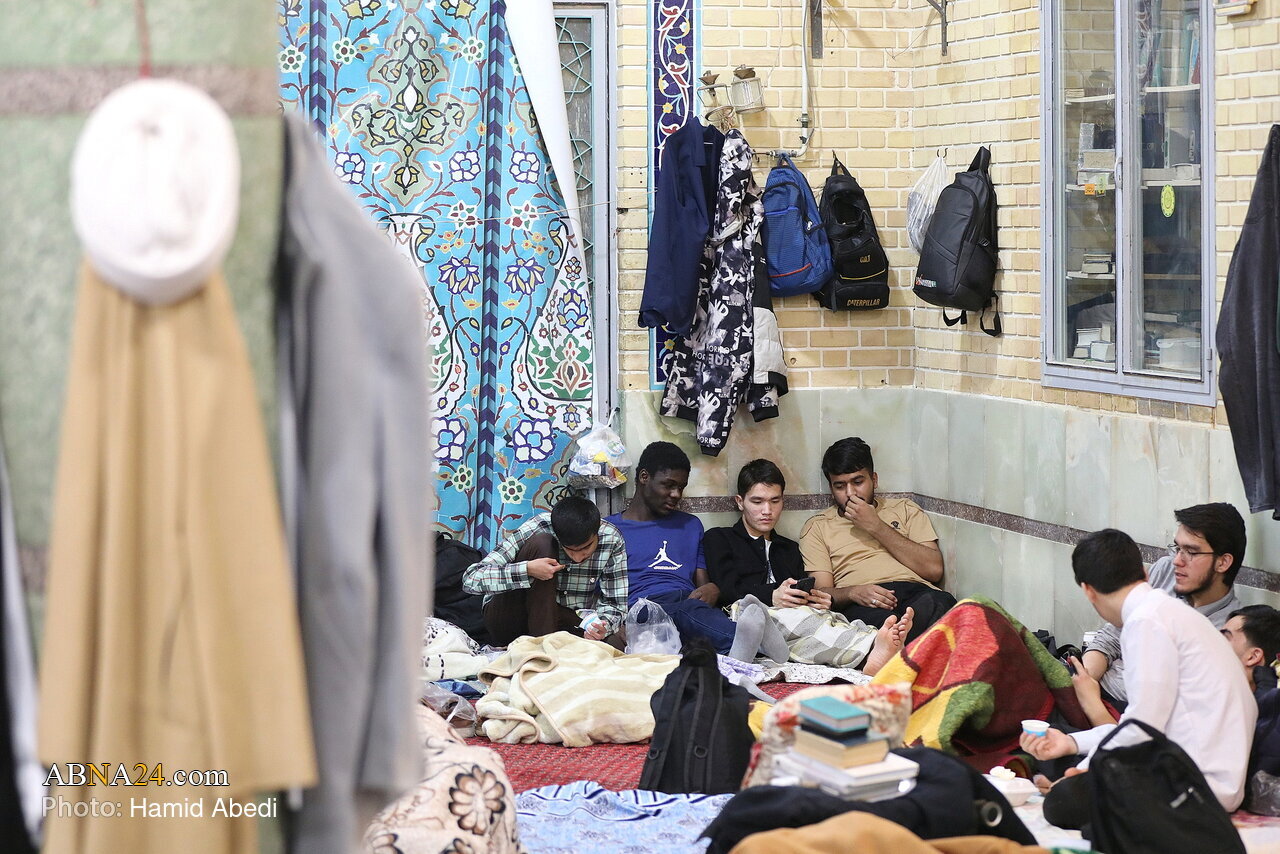 Photos: Spiritual Itikaf Ceremony for Non‑Iranian Seminary Students