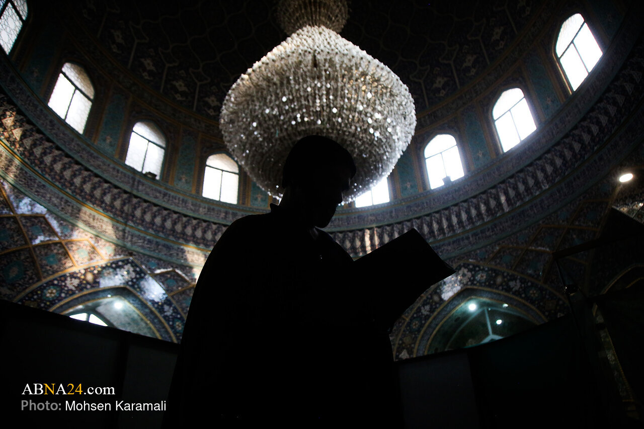 Photos: Spiritual I'tikaf Ceremony at Qom’s Azam Mosque