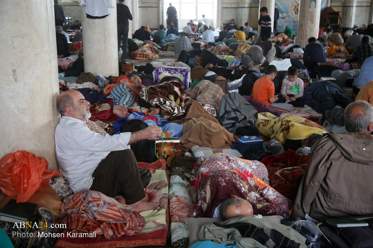 Photos: Spiritual I'tikaf Ceremony at Qom’s Azam Mosque