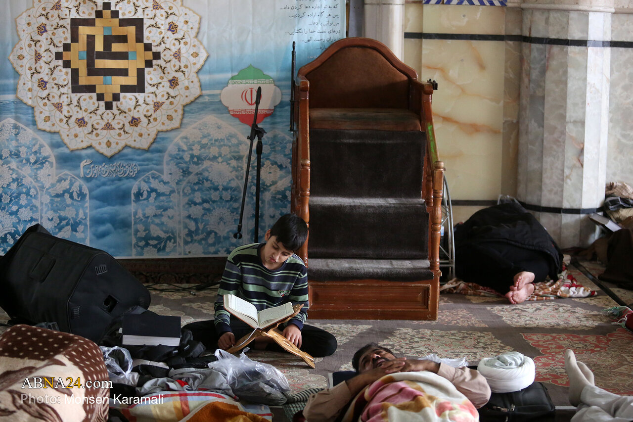 Photos: Spiritual I'tikaf Ceremony at Qom’s Azam Mosque