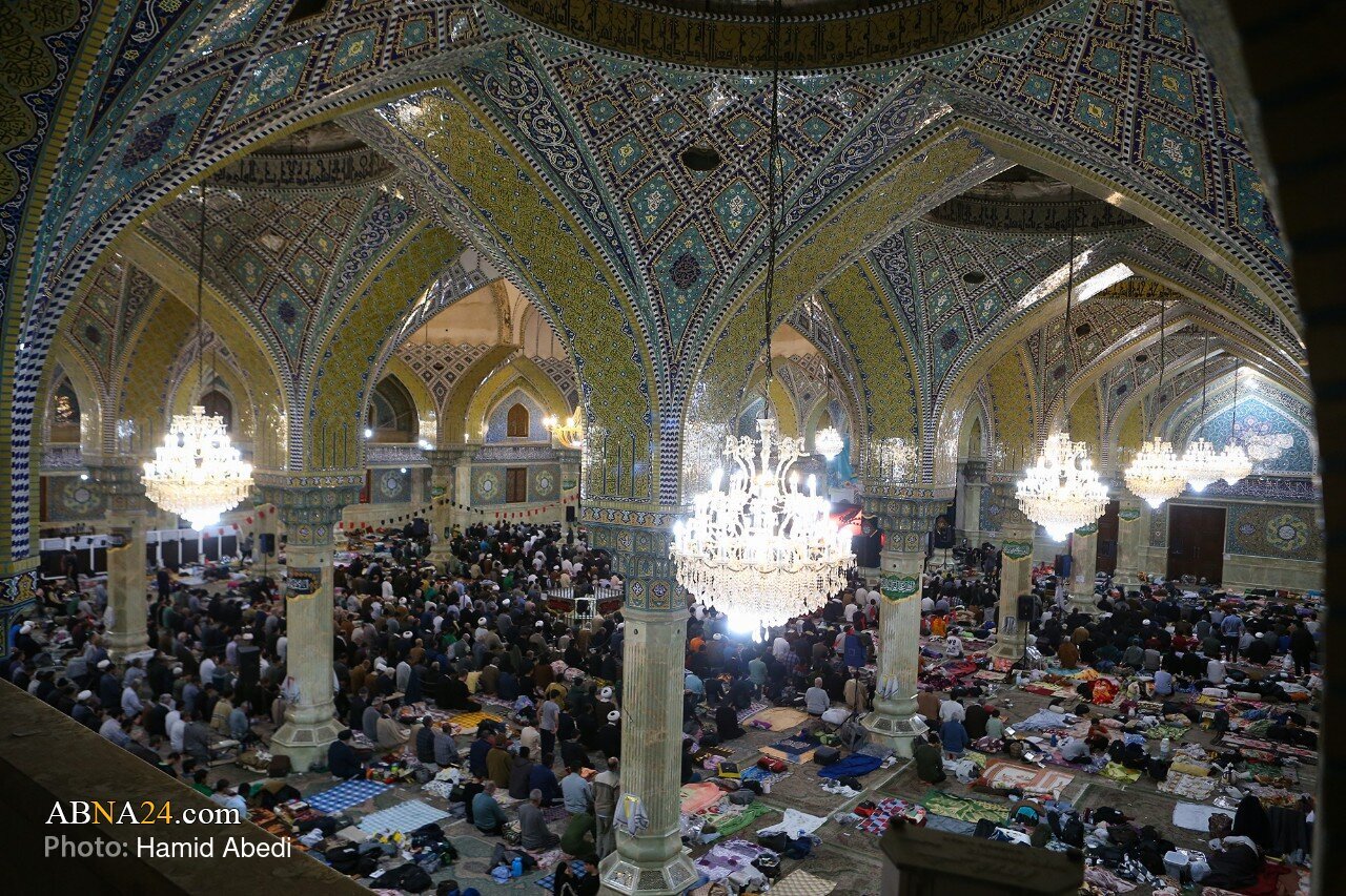 Photos: Spiritual Iʿtikaf Ceremony in Qom’s Jameh Mosque, Imam Hasan al‑Askari Mosque