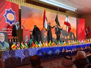 گزارش تصویری | اختتامیه یازدهمین جایزه جهانی اربعین در کربلای معلی