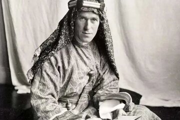 اسناد جدید در مورد تحرکات جاسوس مشهور بریتانیایی، معروف به «لارنس عربستان» فاش شد