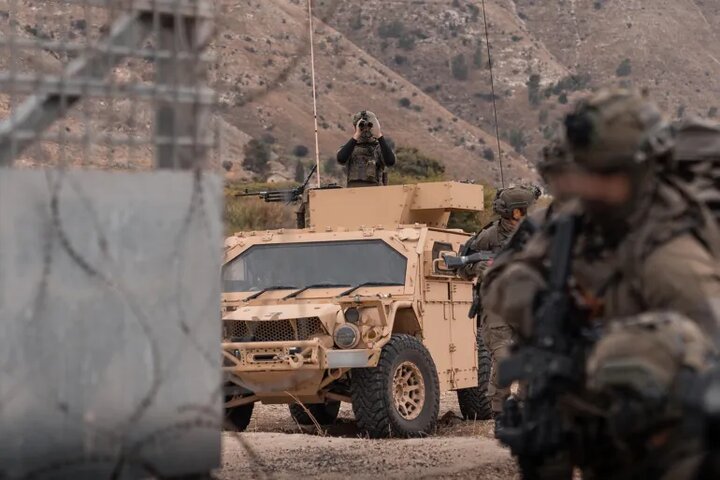 یورش ۱۲ خودرو نظامی اسرائیل به روستای صیدا الجولان در جنوب سوریه