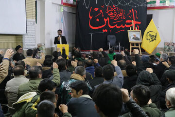 سرهنگ فضائلی در جمع فاطمیون مشهد: جنایات آمریکا در افغانستان بیانگر دشمنی او با اصل اسلام است