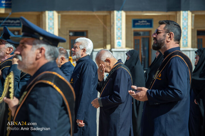 Photos: Black flag on dome of Shahcheragh shrine replaced
