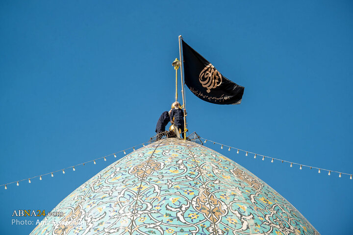 Photos: Black flag on dome of Shahcheragh shrine replaced
