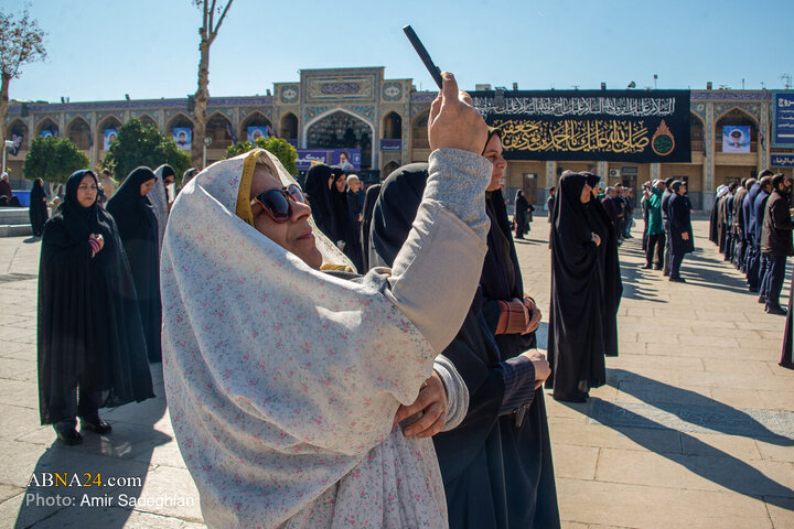Photos: Black flag on dome of Shahcheragh shrine replaced