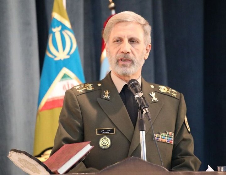 İran Ordusu Genel Komutanı Hatemi’den Net Mesaj: Baskılara Rağmen Ulusal İrade Ayakta