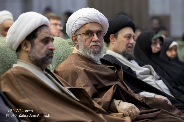 مراسم گرامیداشت میلاد حضرت مسیح(ع) در دانشگاه بین‌المللی اهل‌بیت(ع)