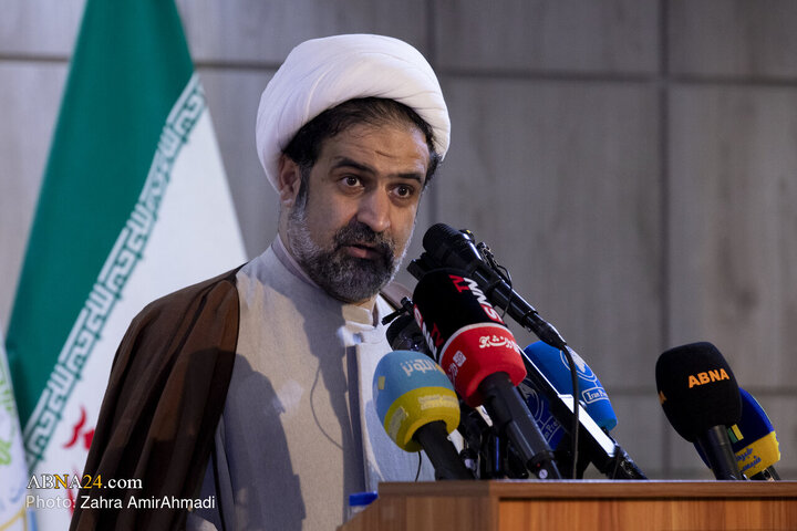 مراسم گرامیداشت میلاد حضرت مسیح(ع) در دانشگاه بین‌المللی اهل‌بیت(ع)