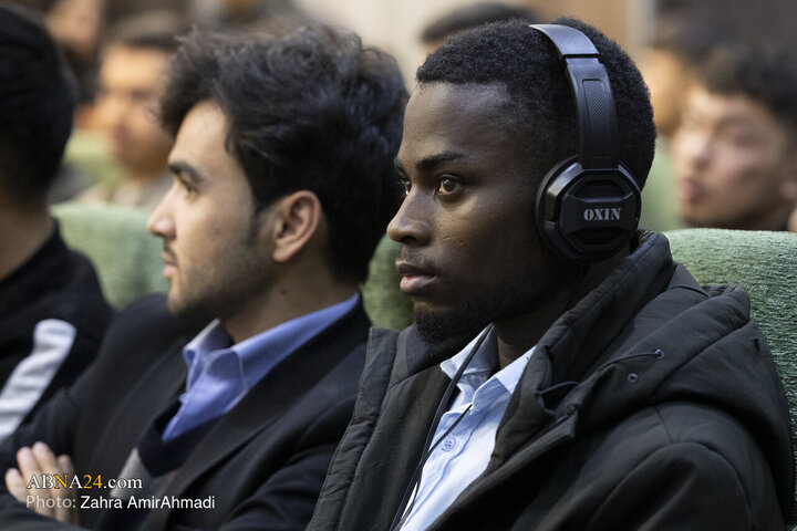 مراسم گرامیداشت میلاد حضرت مسیح(ع) در دانشگاه بین‌المللی اهل‌بیت(ع)