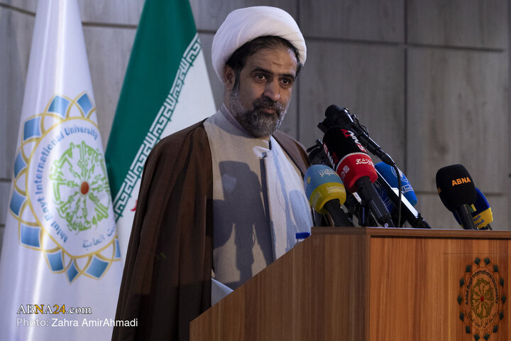 مراسم گرامیداشت میلاد حضرت مسیح(ع) در دانشگاه بین‌المللی اهل‌بیت(ع)