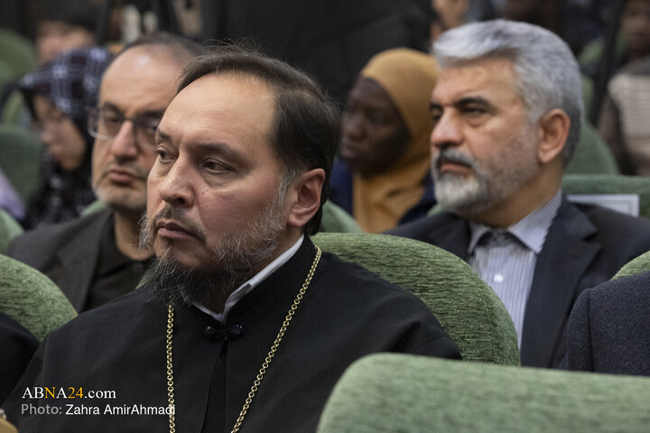 مراسم گرامیداشت میلاد حضرت مسیح(ع) در دانشگاه بین‌المللی اهل‌بیت(ع)