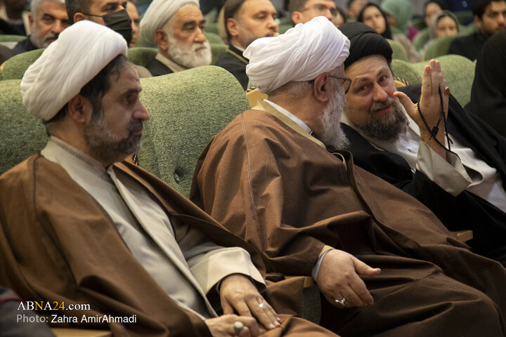 مراسم گرامیداشت میلاد حضرت مسیح(ع) در دانشگاه بین‌المللی اهل‌بیت(ع)