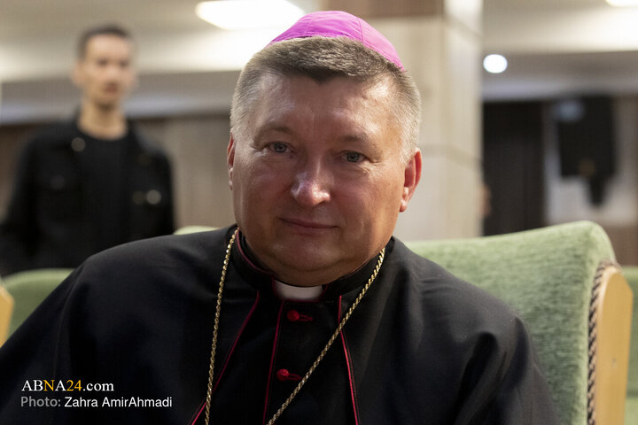 مراسم گرامیداشت میلاد حضرت مسیح(ع) در دانشگاه بین‌المللی اهل‌بیت(ع)