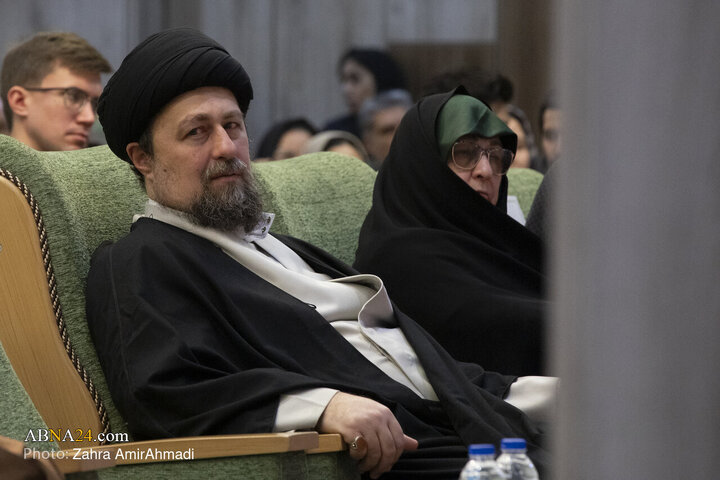 مراسم گرامیداشت میلاد حضرت مسیح(ع) در دانشگاه بین‌المللی اهل‌بیت(ع)