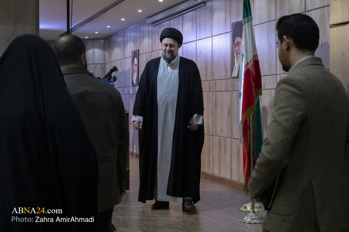 مراسم گرامیداشت میلاد حضرت مسیح(ع) در دانشگاه بین‌المللی اهل‌بیت(ع)