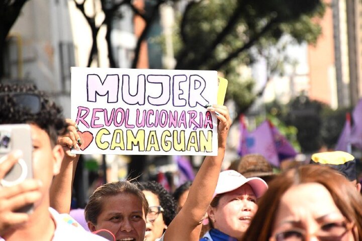 Informe fotográfico | Miles de venezolanos exigen con una gran marcha en Caracas la libertad de Maduro